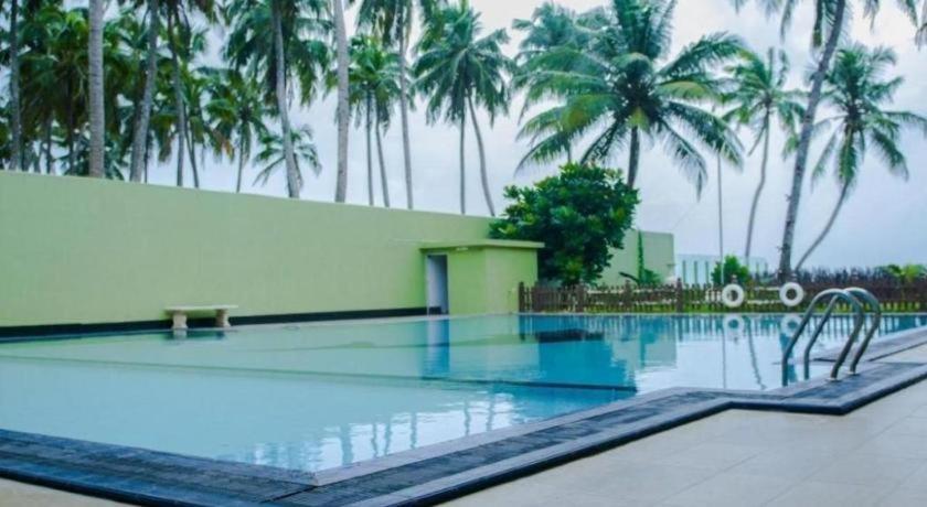 Hotel Villa Viana Marawila Exterior photo